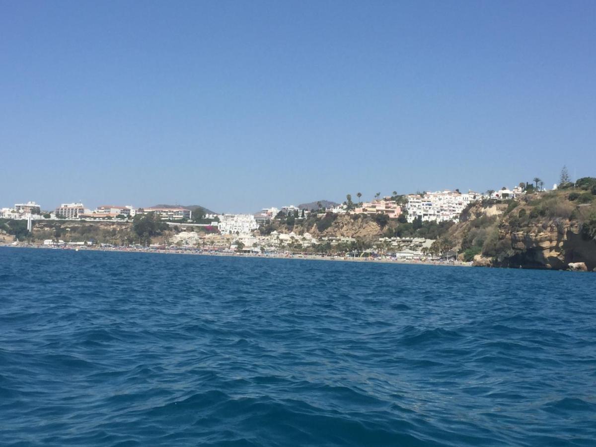 Playa Burriana, Tva Terasser, Havsutsikt, Pool Nerja Exteriér fotografie