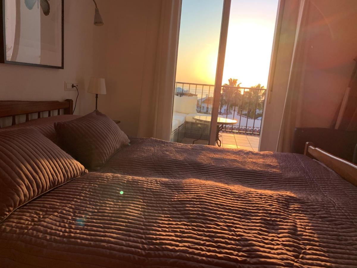 Playa Burriana, Tva Terasser, Havsutsikt, Pool Nerja Exteriér fotografie