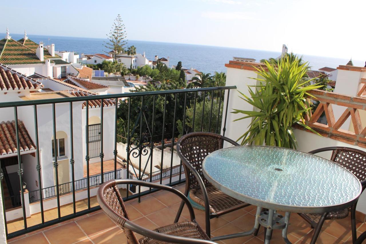 Playa Burriana, Tva Terasser, Havsutsikt, Pool Nerja Exteriér fotografie