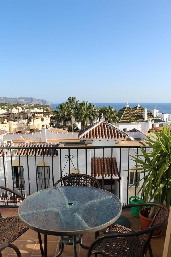 Playa Burriana, Tva Terasser, Havsutsikt, Pool Nerja Exteriér fotografie