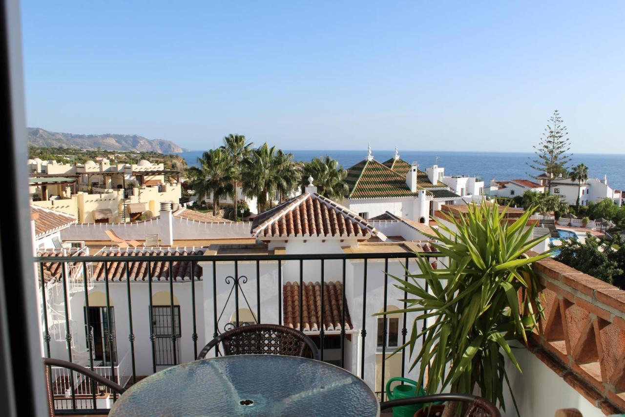 Playa Burriana, Tva Terasser, Havsutsikt, Pool Nerja Exteriér fotografie
